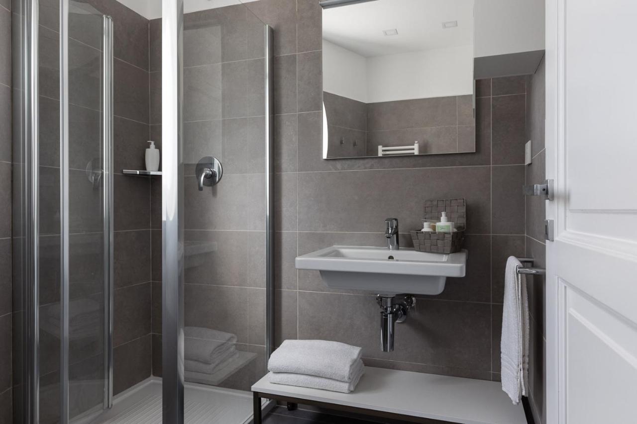 Oneweek Gaeta Suites And Apartments Екстериор снимка