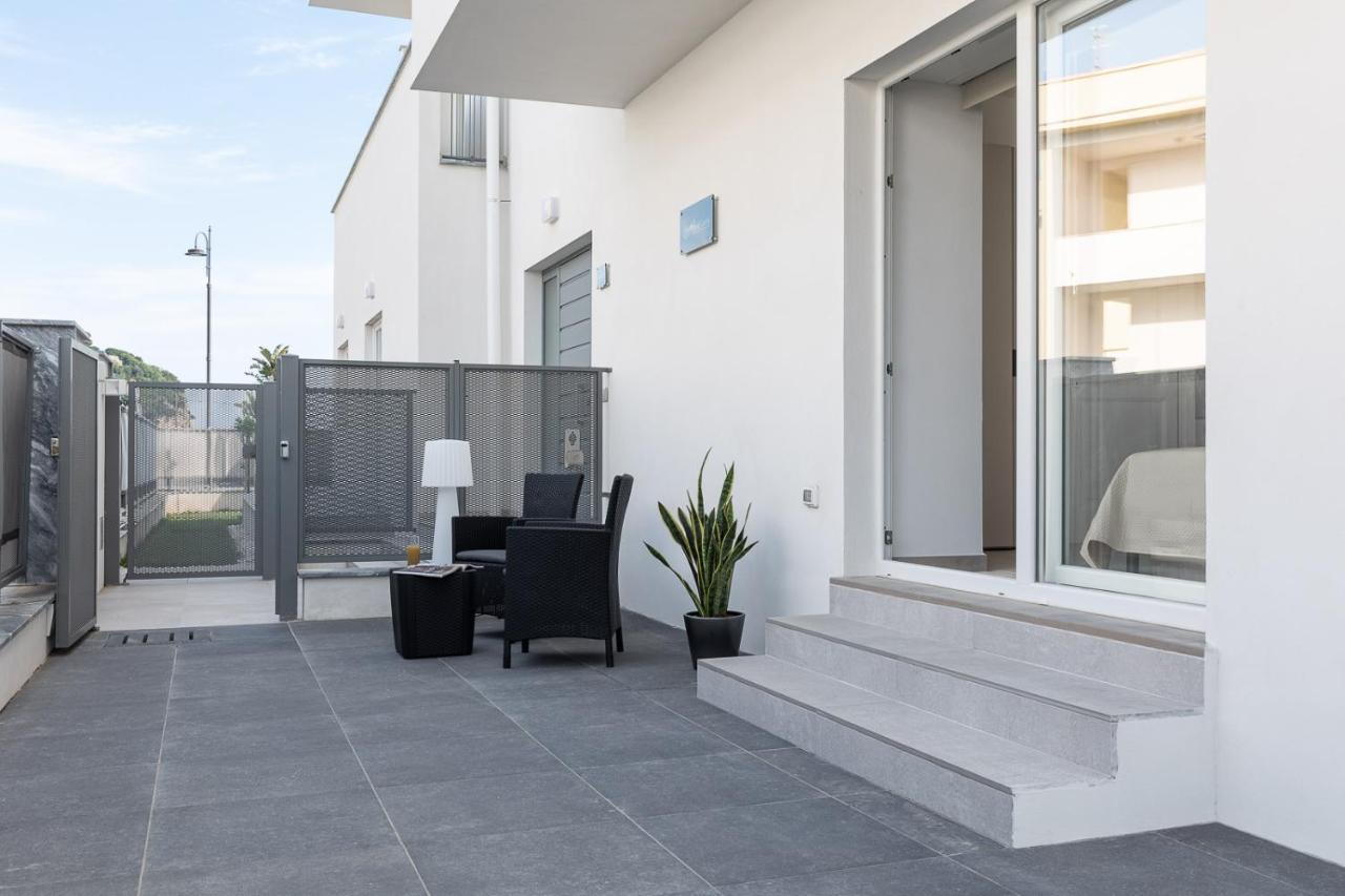 Oneweek Gaeta Suites And Apartments Екстериор снимка