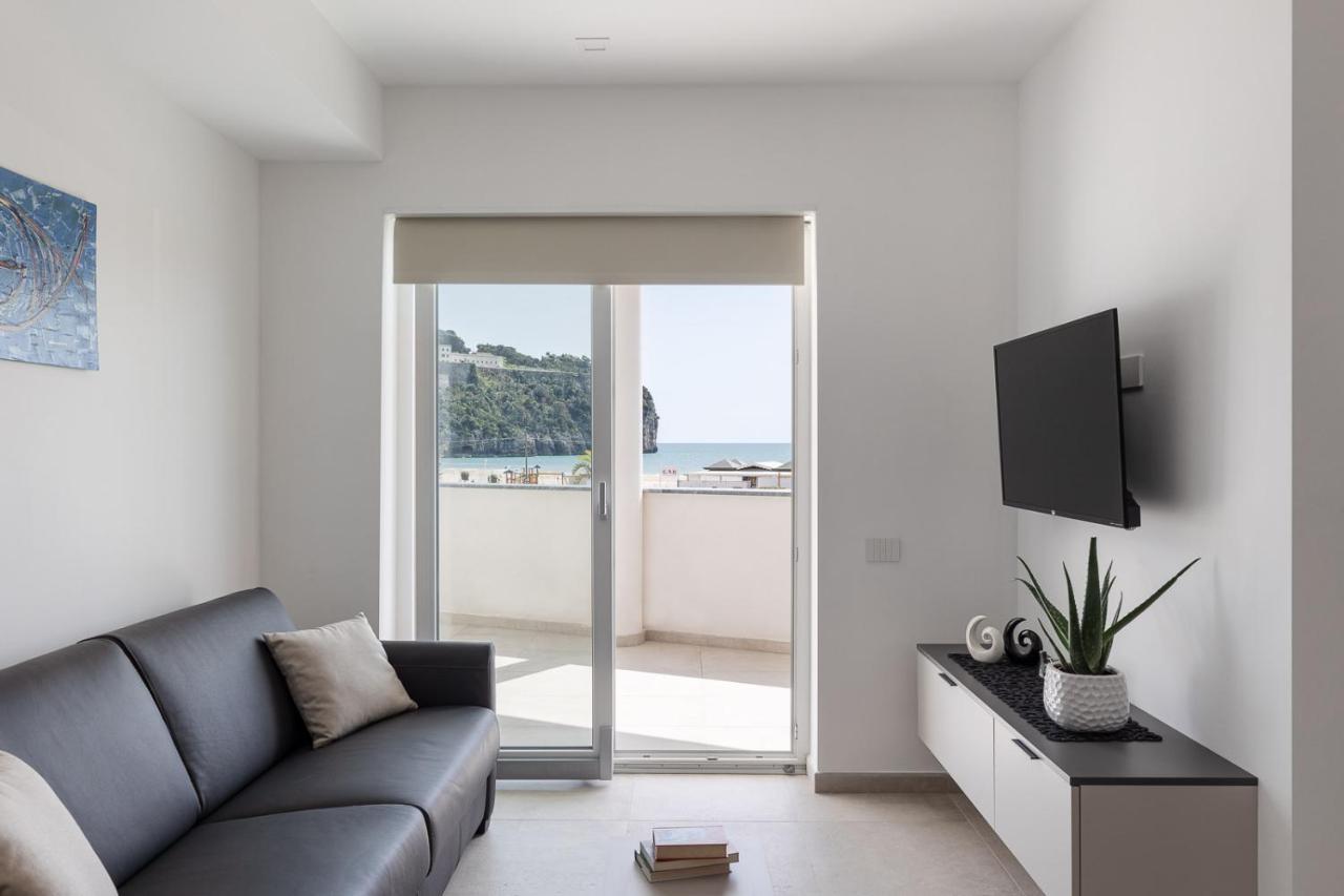 Oneweek Gaeta Suites And Apartments Екстериор снимка